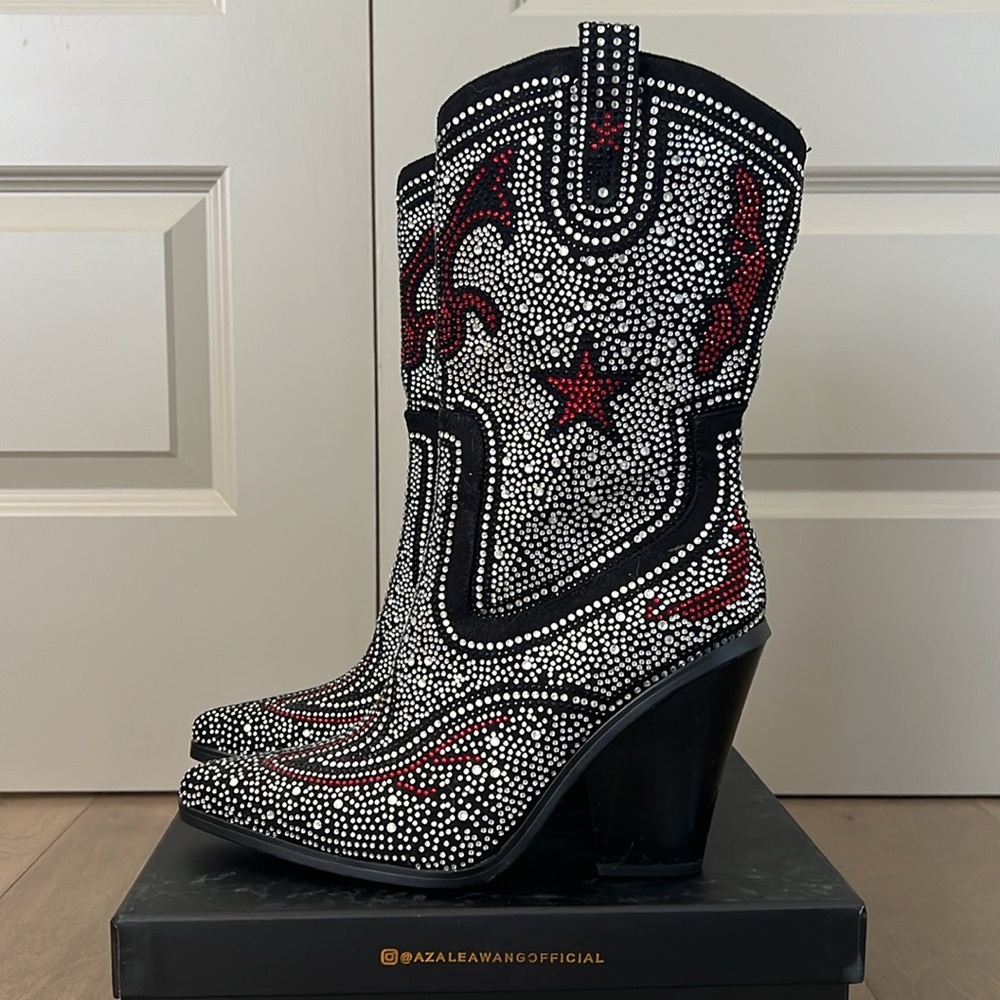 NWB Azalea Wang Catte Rhinestone Cowboy Boots